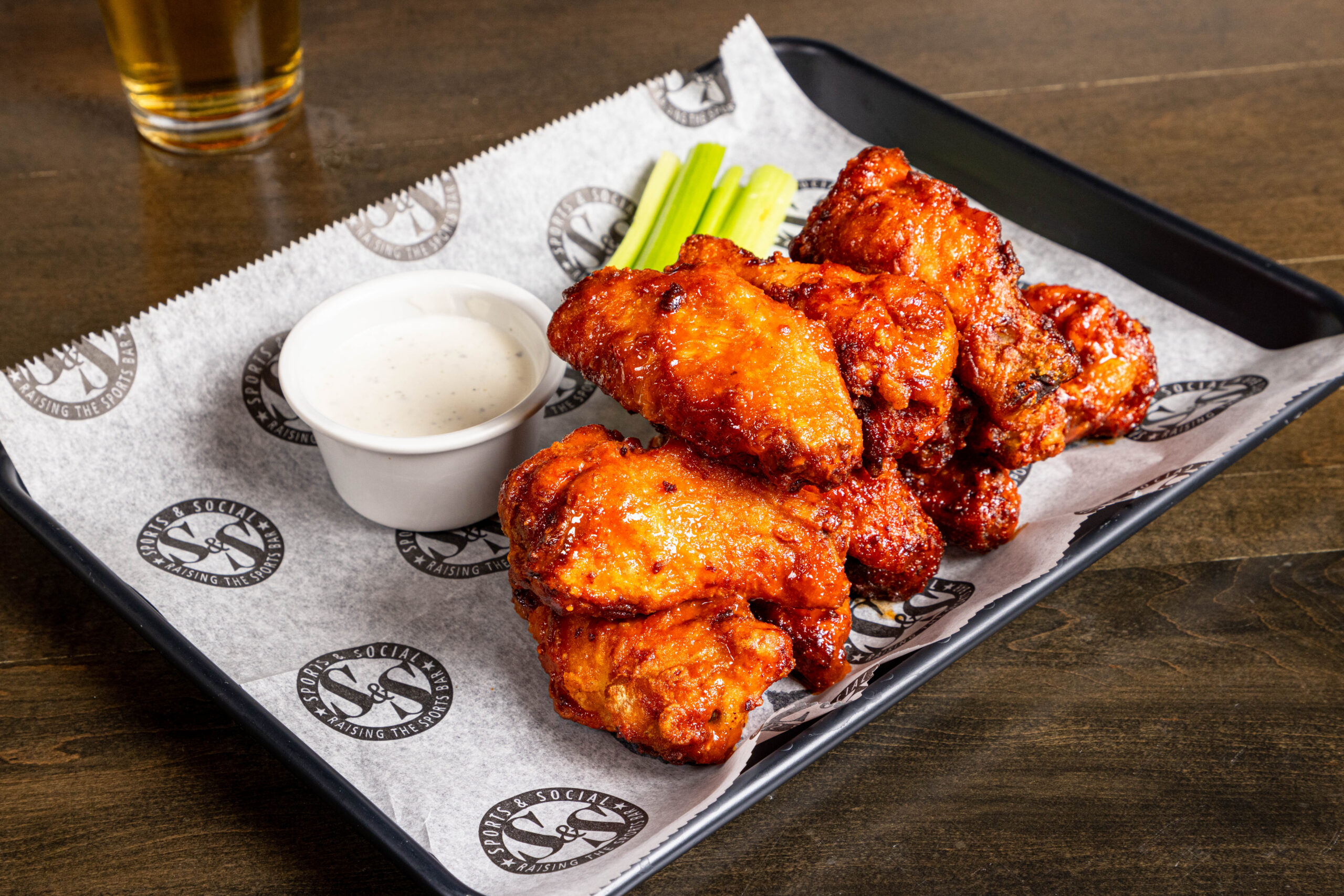 wings at draftkings sports & social